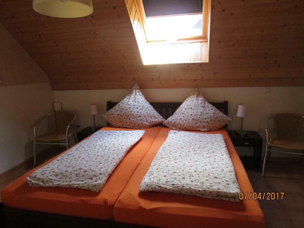 Ferienwohnung Hueck Lind  Exteriér fotografie